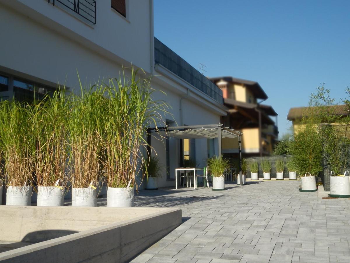 Bed and Breakfast Bb Sharingloft Sirmione Zewnętrze zdjęcie