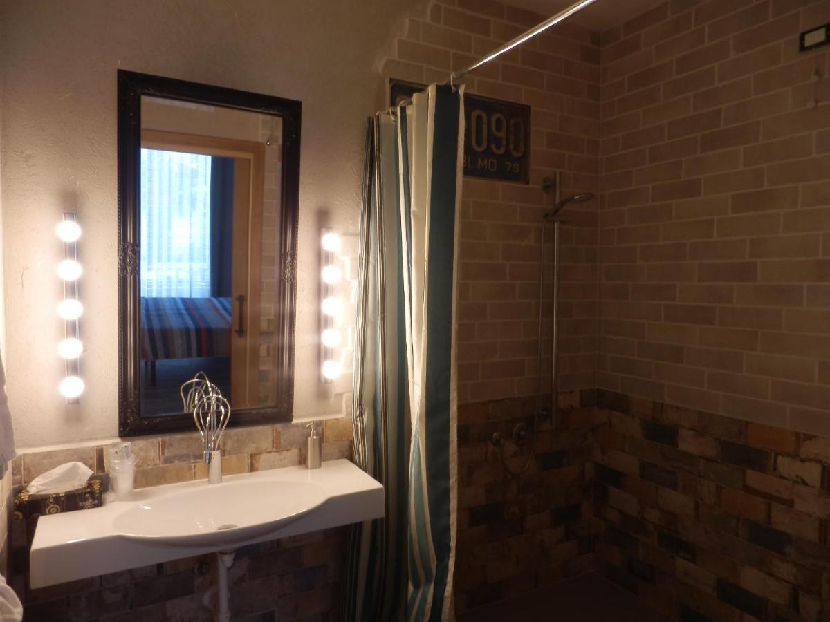 Bed and Breakfast Bb Sharingloft Sirmione Zewnętrze zdjęcie